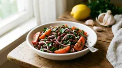 10 minuutin papusalaatti säilykepavuista – raikas lisuke ilman kypsennystä