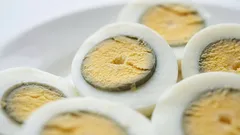 Mikä on keltarauhan ympärillä oleva harmaavihreä rengas — onko tällaisen munan syöminen turvallista