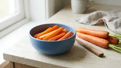 Lifehack: Kuinka kuoria porkkana nopeasti veitsellä