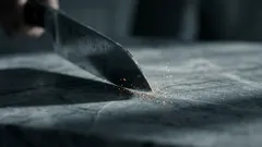 Miksi veitset tylsyvät nopeammin tomaateista kuin lihasta: Keittiön happojen kemia